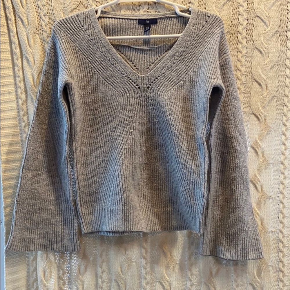 Grey Gap sweater